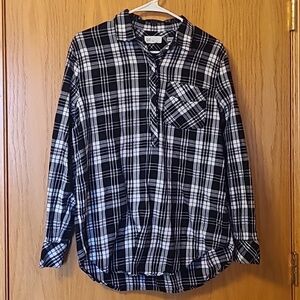 Gap Boyfriend Fit Plaid Top